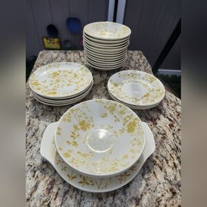 Sheffield Ironstone 1970s Golden Meadows Dinnerware Set